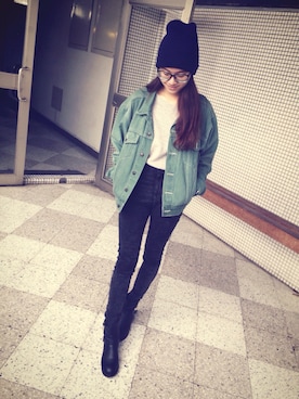 羅開蕾さんのコーディネート