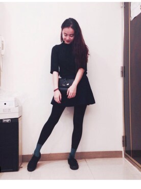 羅開蕾さんのコーディネート