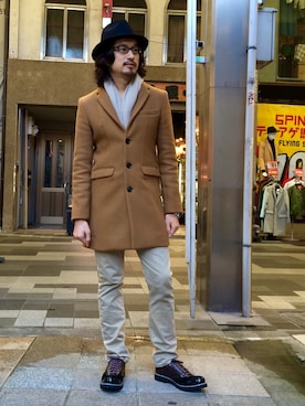 「アイテム（デニムパンツ、ベージュ系）」を使った、HARAさん（メンズ・172cm）の冬コーディネート