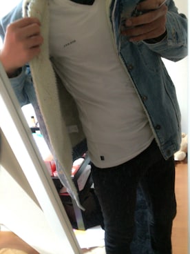 「STUSSY（ステューシー）のアイテム（デニムジャケット）」を使った、Ÿuheiさん（メンズ・176cm）の春コーディネート