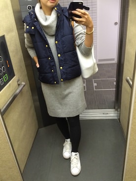 「ホワイトスニーカー」｜「アイテム（ワンピース/ドレス）」を使った、terashi---さん（レディース・161cm）の秋コーディネート