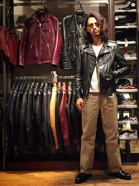 「schott（ショット）のアイテム（パンツ）」を使った、yamazakiさん（メンズ・170cm）の秋コーディネート