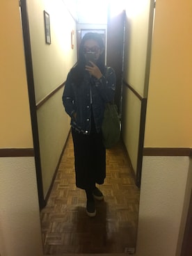 「MANGO（マンゴ）のアイテム（シューズ）」を使った、王天禹さん（メンズ・165cm）の春コーディネート
