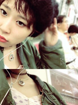 「アイテム（アクセサリー、パープル系）」を使った、emihasegawaさん（レディース・160cm）の秋コーディネート