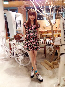 「jouetie（ジュエティ）のアイテム（つなぎ/オールインワン）」を使った、FAVVIさん（レディース・164cm）の夏コーディネート
