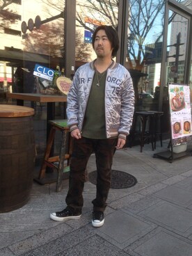 「カモフラパンツ」｜「アイテム（ブルゾン）」を使った、TAKASIさん（メンズ・163cm）の秋コーディネート