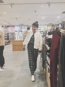 「flower」｜「アイテム（オールインワン・サロペット）」を使った、vickiさん（レディース・160cm）の冬コーディネート