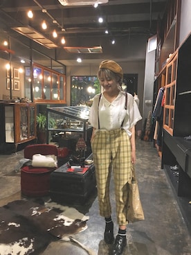「COMME des GARCONS（コムデギャルソン）のアイテム（クラッチバッグ）」を使った、vickiさん（レディース・160cm）の秋コーディネート