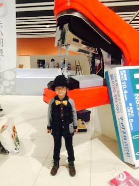 「MoL（モル）のアイテム（トップス）」を使った、kazusaさん（キッズ・120cm）の冬コーディネート