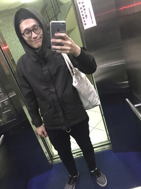 Hsueh Li Te さんのコーディネート