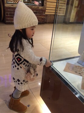 「ZARA KIDSのアイテム（ニットキャップ/ビーニー、ベージュ系）」を使った、熏醬さん（キッズ・100cm）の冬コーディネート