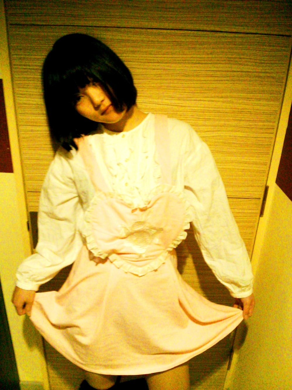 「ハート、ニーハイ」｜「A.D.Gのアイテム（ワンピース、ピンク系）」を使った、真宵さん（レディース・159cm）の冬コーディネートの1枚目の写真