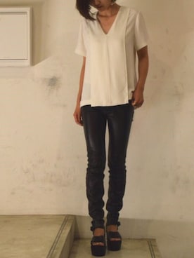 「Alexander Wang」｜「アイテム（アクセサリー）」を使った、Mayuさん（レディース・168cm）の秋コーディネート