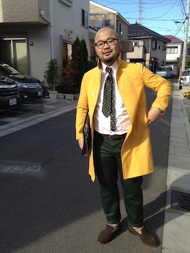 「ビジネス」｜「アイテム（ステンカラーコート）」を使った、平地大樹 aka ひらっちさん（メンズ・176cm）の春コーディネート