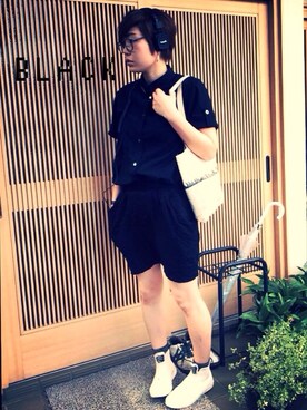 黒シャツ 黒スカート のレディース人気ファッションコーディネート Wear