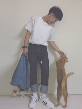 Cchi Shenさんのコーディネート