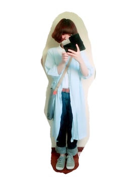 「水色」｜「アイテム（PC・スマホグッズ/家電）」を使った、雨 音 。さん（レディース・157cm）の秋コーディネート
