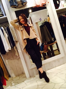 「Bou Jeloud（ブージュルード）のアイテム（トレンチコート）」を使った、Momoさん（レディース・158cm）の秋コーディネート