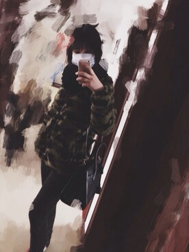 「アイテム（ステンカラーコート、グリーン系）」を使った、宥云さん（レディース・173cm）の冬コーディネート