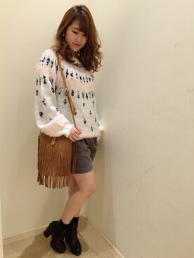 「Supreme.La.La.（シュープリームララ）のアイテム（バッグ）」を使った、Ayaka Hishizakiさん（レディース・156cm）の秋コーディネート