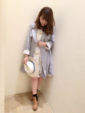「Supreme.La.La.（シュープリームララ）のアイテム（トレンチコート）」を使った、Ayaka Hishizakiさん（レディース・156cm）の冬コーディネート