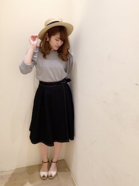 「Supreme.La.La.（シュープリームララ）のアイテム（アクセサリー）」を使った、Ayaka Hishizakiさん（レディース・156cm）の春コーディネート