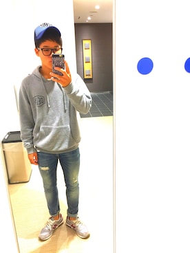 「DEUS EX MACHINA（デウスエクスマキナ）のアイテム（パーカー）」を使った、☻Yusuke☻さん（メンズ・172cm）の秋コーディネート