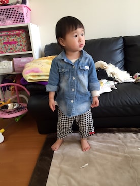 「Birthday（バースデイ）のアイテム（その他パンツ、ホワイト系）」を使った、さらさん（キッズ・100cm）の春コーディネート
