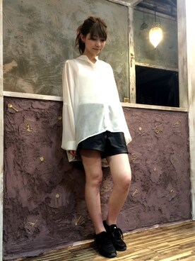 小島めぐりさんのコーディネート