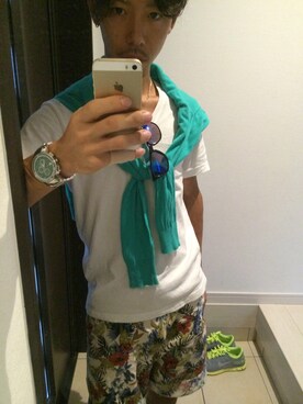「GU（ジーユー）のアイテム（Tシャツ/カットソー、ホワイト系）」を使った、kazさん（メンズ・165cm）の夏コーディネート