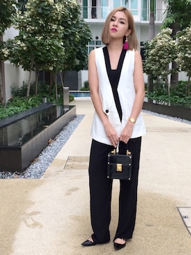 「wearsg」｜「アイテム（アナログ腕時計）」を使った、stylist/evonchngさん（レディース・157cm）の冬コーディネート