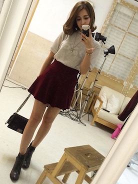 「skirt」｜「アイテム（ブーティ）」を使った、Kerina*薛妞妞さん（レディース・161cm）の秋コーディネート