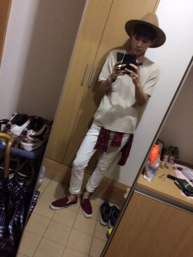 「AZUL by moussy（アズールバイマウジー）のアイテム（シャツ/ブラウス、レッド系）」を使った、Ka☞Zuさん（メンズ・184cm）の秋コーディネート
