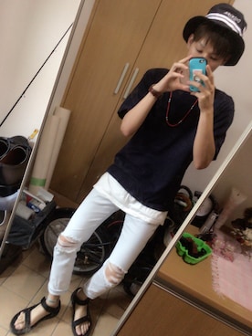 「GU（ジーユー）のアイテム（Tシャツ/カットソー、ブルー系）」を使った、Ka☞Zuさん（メンズ・184cm）の夏コーディネート
