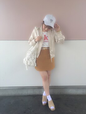 「アイテム（MA-1）」を使った、安中亜美さん（レディース・148cm・20代）の春コーディネート