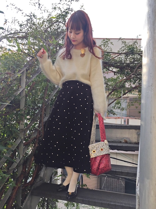 安中亜美さんのコーディネート