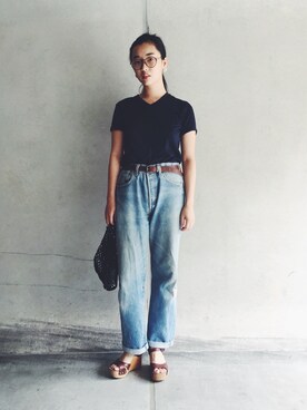 「UNIQLO Tシャツ」｜「アイテム（サンダル）」を使った、おまつさん（レディース・163cm）の夏コーディネート