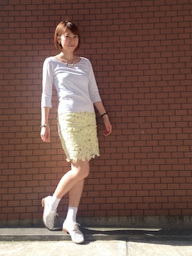 「アイテム（腕時計）」を使った、植田 秀美さん（レディース・165cm）の春コーディネート