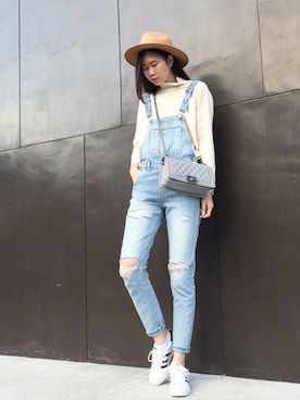 Molly廖毛利さんのコーディネート