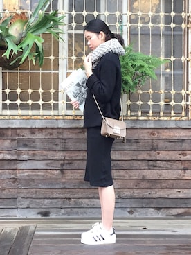 Molly廖毛利さんのコーディネート