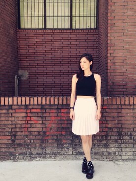 Rainnie Shihさんのコーディネート