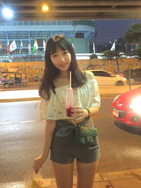 李CHICHIさんのコーディネート