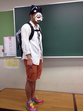 「膝上ショーツ」｜「アイテム（ニットキャップ/ビーニー）」を使った、ヤットさん（メンズ・175cm）の夏コーディネート