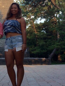 「アイテム（チューブトップ、ブルー系）」を使った、annsaさん（レディース・161cm）の秋コーディネート