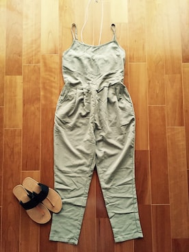 「アイテム（つなぎ/オールインワン、ベージュ系）」を使った、koroさん（レディース・158cm）の夏コーディネート