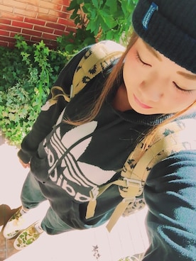 「アディダス(adidas)」｜「アイテム（パーカー）」を使った、yrc.さん（レディース・164cm）の秋コーディネート