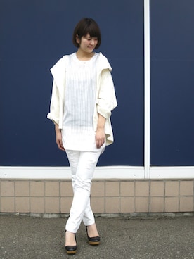 「アイテム（パーカー、ホワイト系）」を使った、kotomiさん（レディース・168cm）の春コーディネート