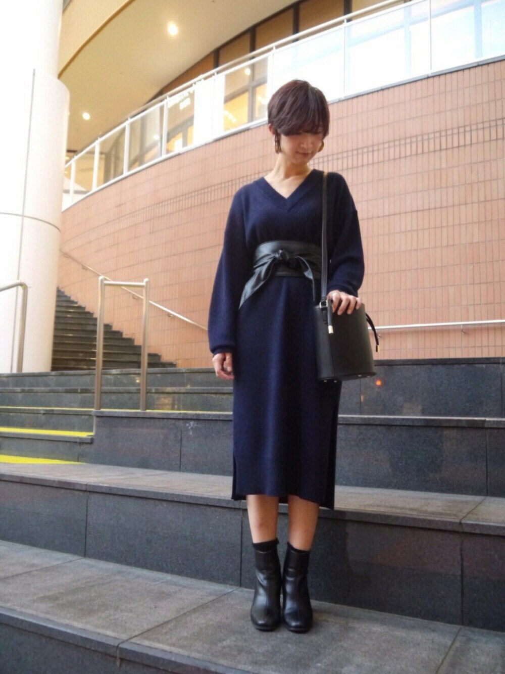 「秋コーデ、休日スタイル、オトナカジュアル、低身長、outfit、ラフ、ゆるニット、HARE、HARELADIES、ハレレ」｜「同じショップのスタッフ▷▶︎▷daich0のアイテム（その他、その他）」を使った、HIRATAさん（レディース・157cm）の秋コーディネートの1枚目の写真