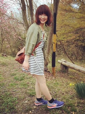 nike internationalist blue legend sunset glow