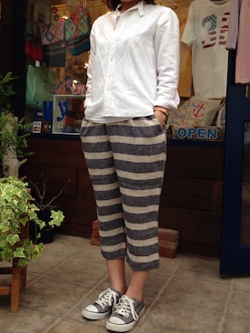 「flataのツィードボーダーリネンパンツ（その他パンツ、その他）」を使った、minakoさん（レディース・159cm）の春コーディネート